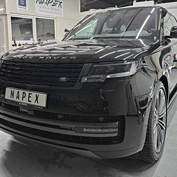 detailing auto exterior range rover vogue