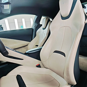 detailing auto interior ferrari